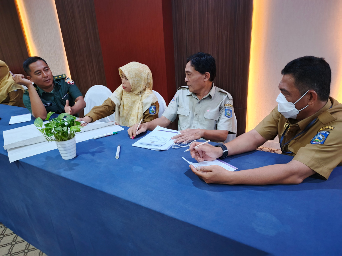 Evaluasi kegiatan Sub Kluster PP KBG PP sebagai bentuk upaya kesiapsiagaan layanan Pencegahan dan Penanganan KBG dalam penanggulangan bencana evaluasi kegiatan sub kluster pp kbg pp sebagai bentuk upaya kesiapsiagaan layanan pencegahan dan penanganan kbg dalam penanggulangan bencana 7 Kerti Praja Foundation