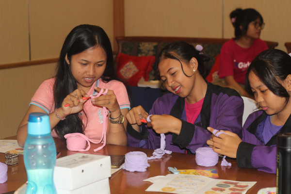 Girls ACT girls act indonesia capacity building 21 Kerti Praja Foundation